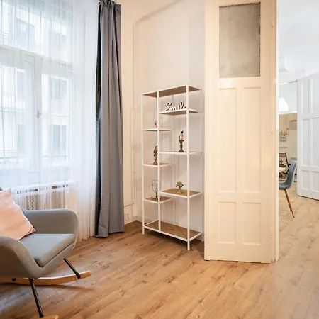 Blue Fairy K26 公寓